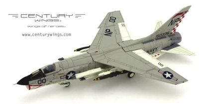 1:72 F-8E Crusader, U.S.NAVY, VF-211 Fighting Checkmates NP00, 1967