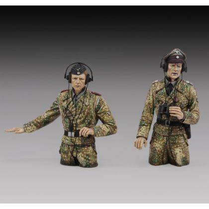 1:16 German tank crew in pit dot Part 1