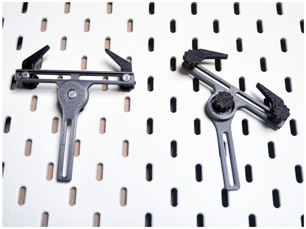 Otočná ramena 90° letadla