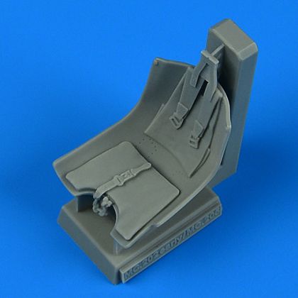 1:32 Macchi MC.202 seat with seatbelts - early