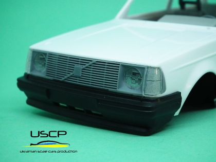 1:24 Volvo 240 Early Type Grill (Beemax/NuNu)