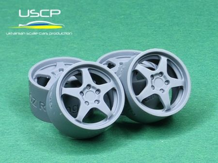 1:24 OZ Racing Magnesio 19 + tires 