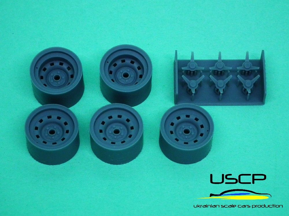 1:24 15 inch Ferrari 412/330 Campagnolo