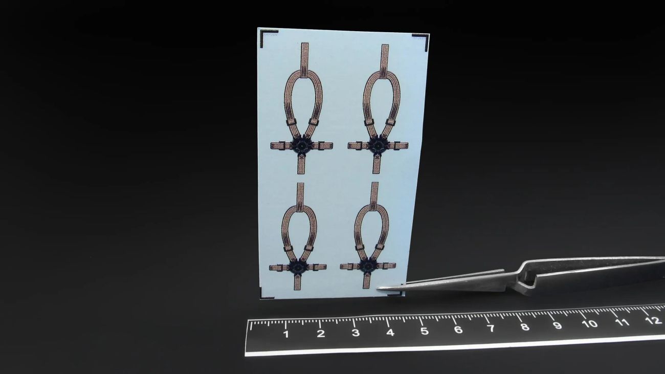 1:35 UH-60 seat belts for pilot seats