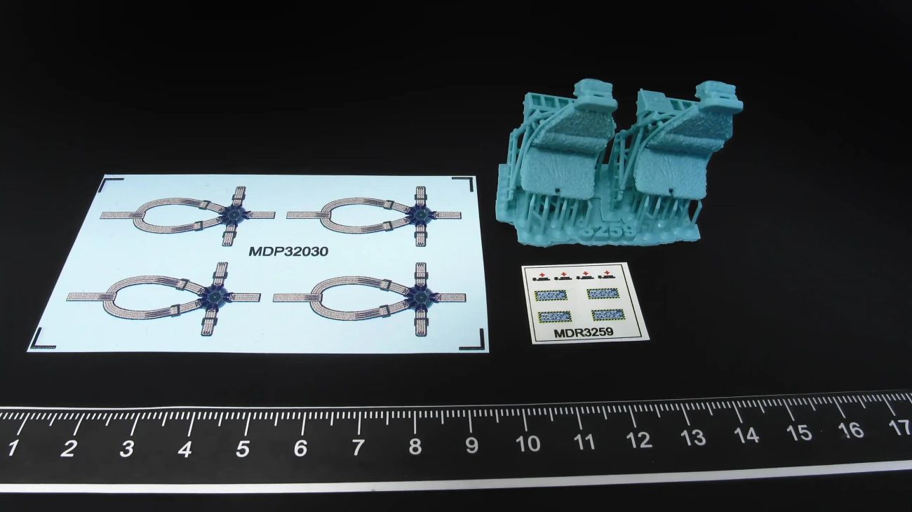 1:32 Pilot seats for Sikorsky UH-60, SH-60, MH-60 early 