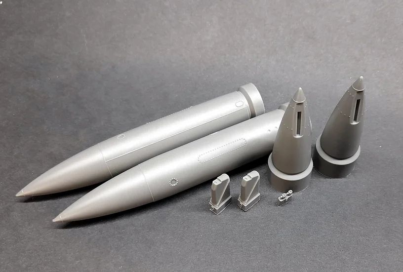 1:48F-15 Eagle - 610 Gallons Fuel Tanks (2 pcs)