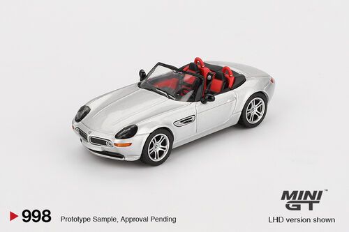 1:64 BMW Z8 Titanium Silver 2003 Blister
