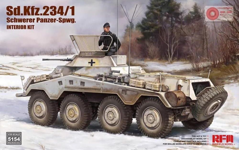 1:35 Sd.Kfz.234/1 Schwerer Panzer-Spwg. with FULL INTERIOR
