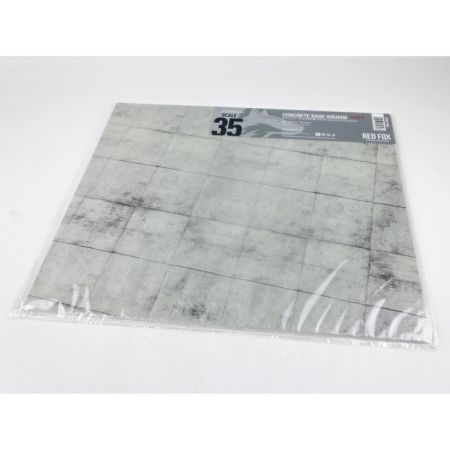 1:35 Concrete Base Square Type 5 380x320mm (Universal)