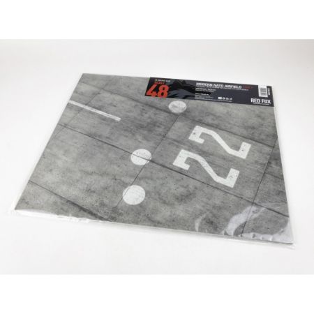 1:48 Modern NATO Airfield Type 7 380x320mm (Universal)