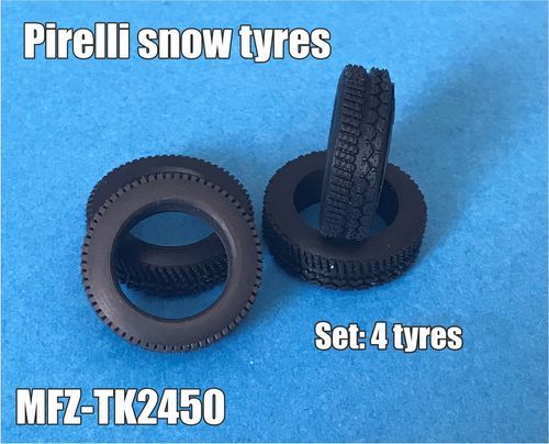 1:24 16'' Pirelli Snow Tyres (4pcs)