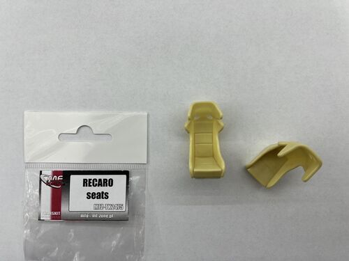 1:24 Recaro seats