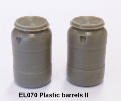 1:35 Plastic Barrels II