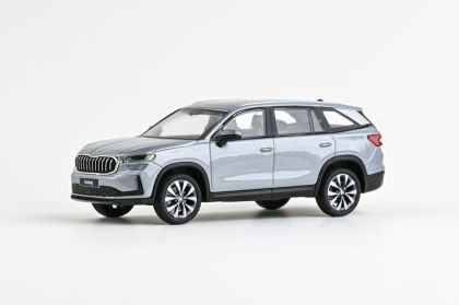 1:43 Škoda Kodiaq II (2023) - Stříbrná Smoky Diamond Metalíza