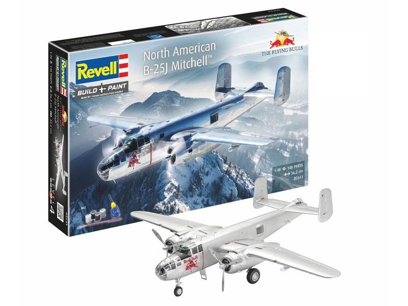 1:48 Flying B-25J Mitchell Gift Set