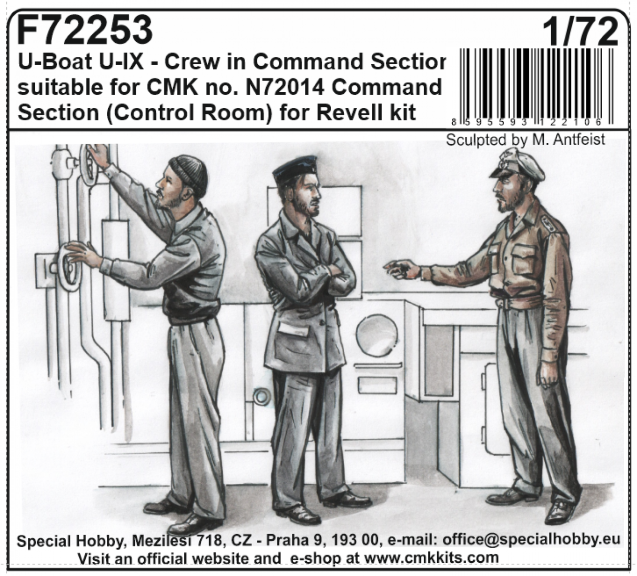 1:72 U-Boat U-IX - Crew in Command Section