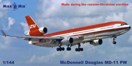 1:144 McDonnell Douglas MD-11 PW
