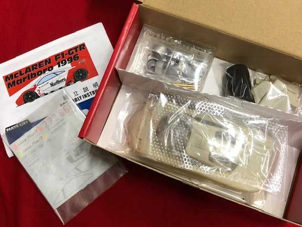 1:24 McLaren F1-GTR Zhuhai Marlboro 1996 Multimedia Kit