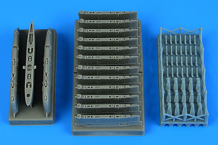 1:32 Douglas A-1 Skyraider - Pylons Early Version (for Trumpeter Kits)