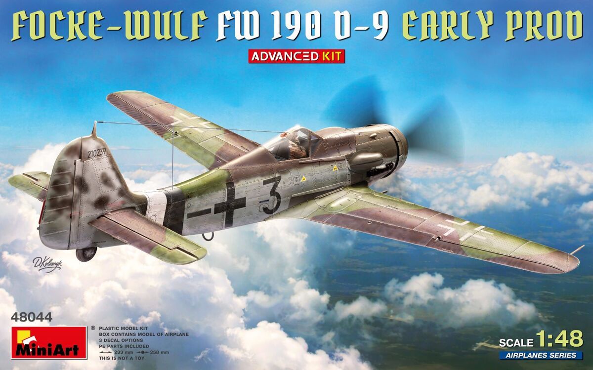 1:48 Focke Wulf Fw-190 D-9 Early Production (Advanced Kit)