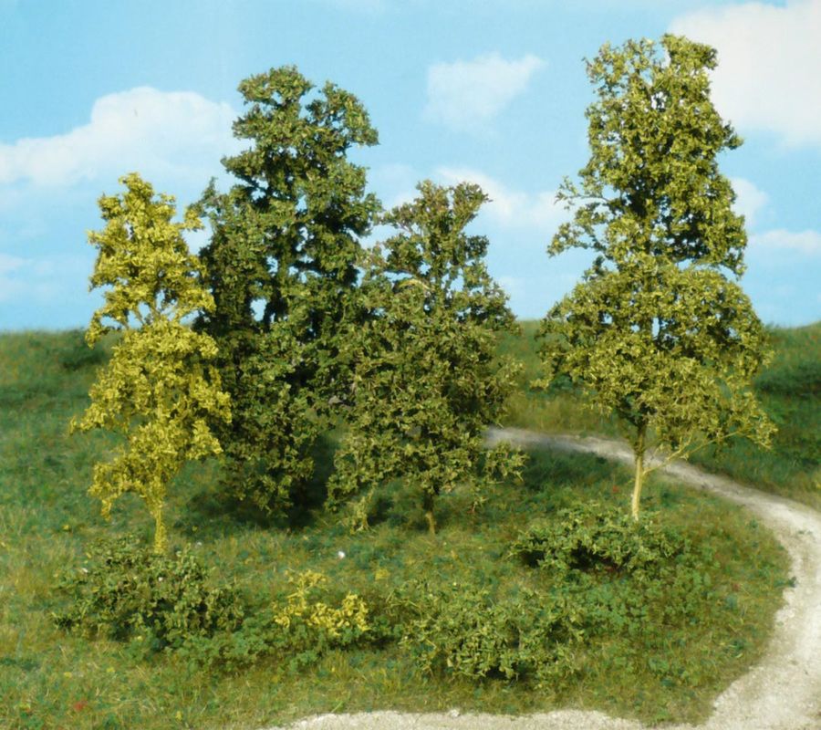 Gauge Leafy trees and bushes, 15 pieces, light green