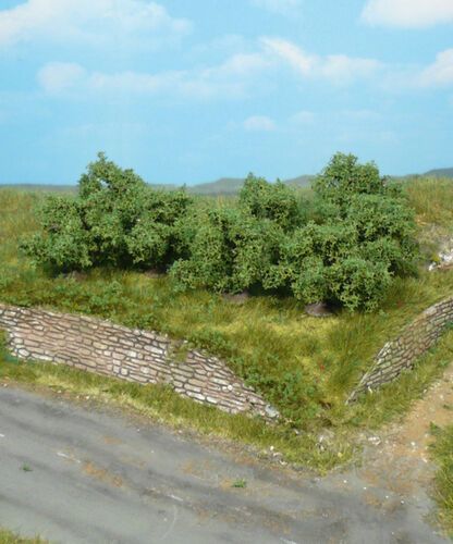 Bushes 4 cm (8 pcs)