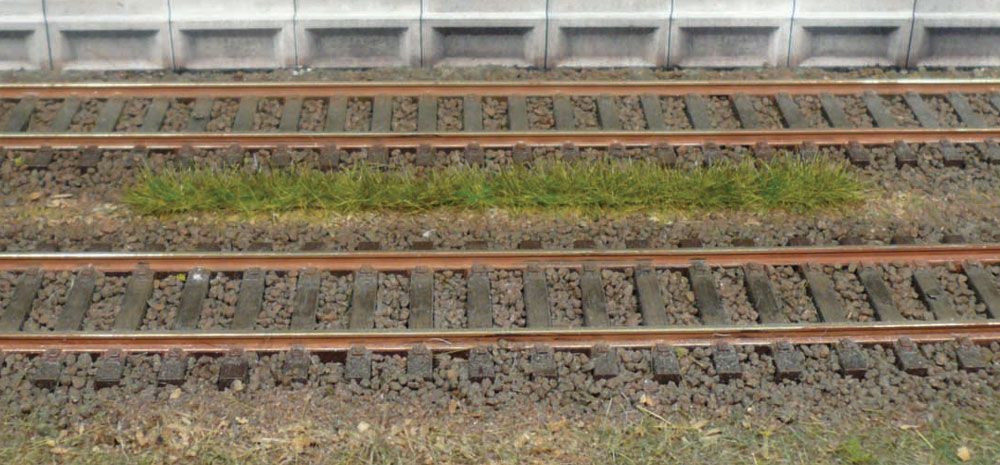 Gauge Neutral grass strips summer 5-6 mm / 10 pc