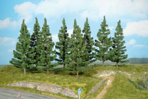 Spruce Tree 17 cm, 8 pcs
