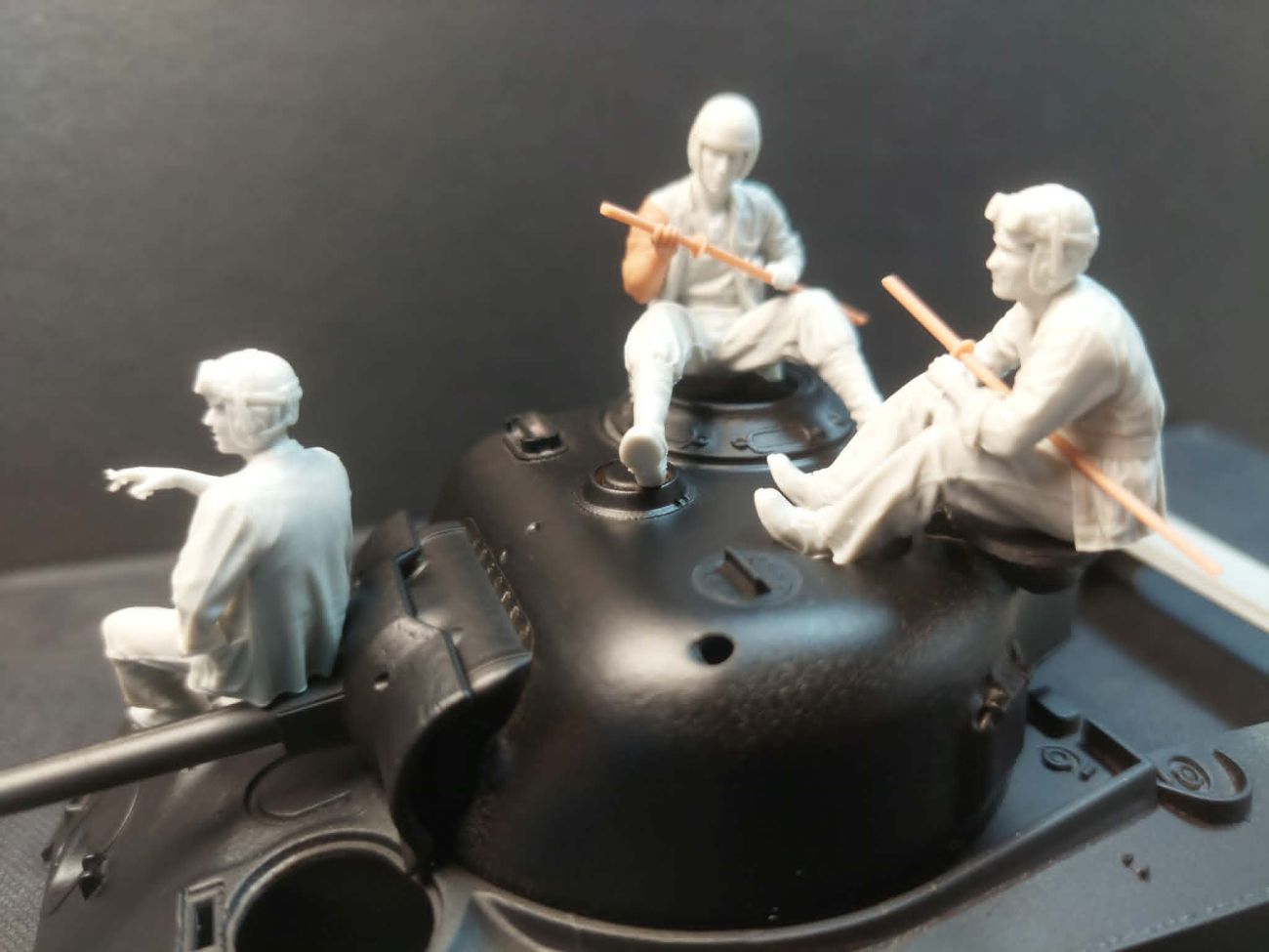 1:35 PTO Sherman Turret Set (3 Figures)