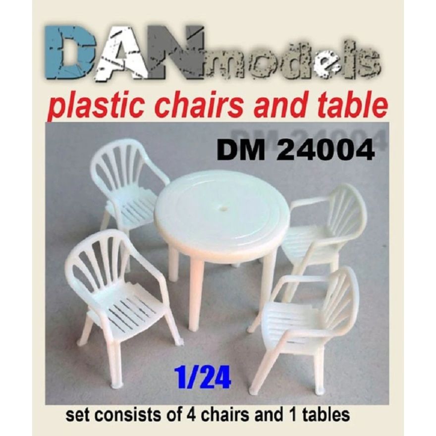 1:24 Table, chairs. Set 4 chairs, 1 resin table. 3D printing