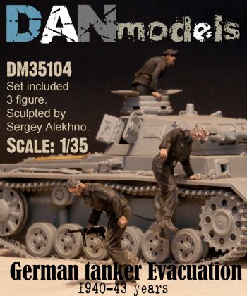 1:35 German tank crew. Evacuation, 1940-43 (3 figures) set 4