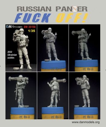 1:35 Russian panzer Fuck off. Ukraine 2022