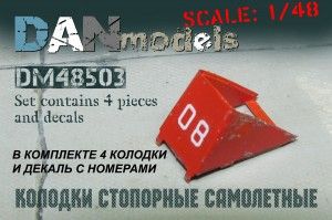 1:48 Aircraft chocks #1, 4 pcs + decal