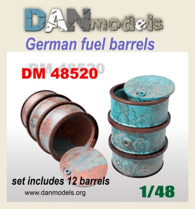 1:48 German fuel barrels (12 pcs)