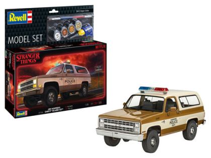 1:25 'Stranger Things' Chevrolet K5 Blazer (Model Set)