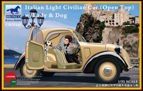1:35 Italian Light Civilian Car (Open Top) w/Lady & Dog
