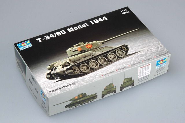 1:72 T-34/85 Model 1944