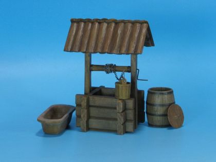 1:35 Wooden Water Well
