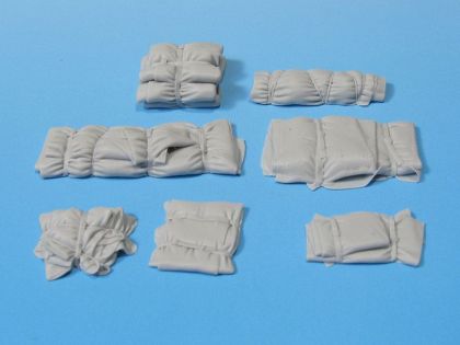 1:35 Universal Tent & Tarp Set #2