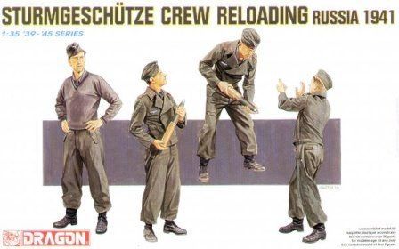 1:35 Sturmgeschütze Crew Reloading