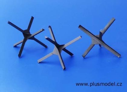 1:35 Protitankové bariéry - čeští ježci