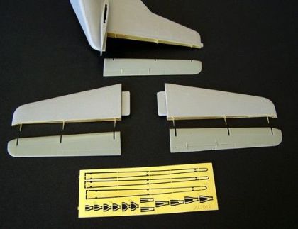 1:72 Ocasní plochy pro C-123 Provider