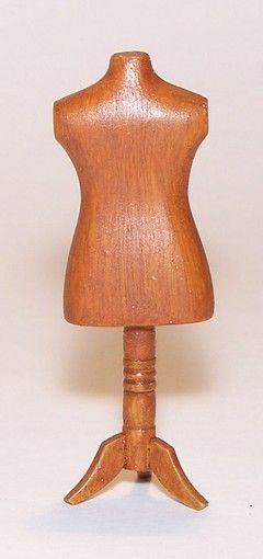 1:35 Krejčovská panna