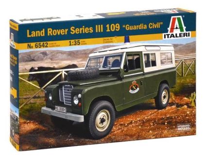 1:35 Land Rover Series III 109 