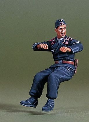 1:35 WWII WH Panzer Crew on board(Left)