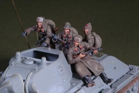 1:35 WWII Early war Russian tank rider set (4Fig.s)
