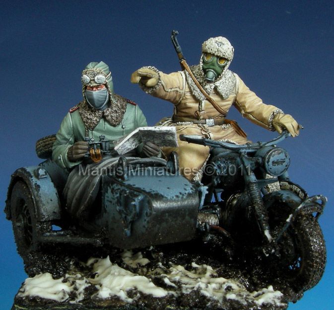 1:35 German motorcycle crew