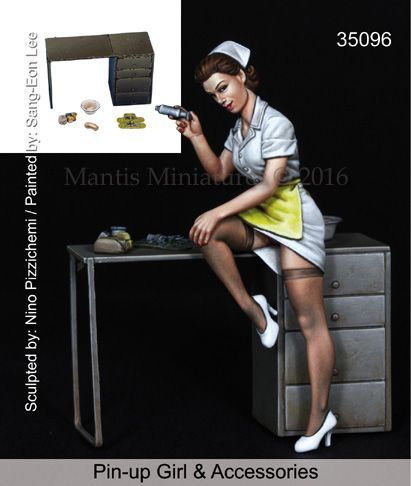 1:35 Pin-up Girl & Accessories