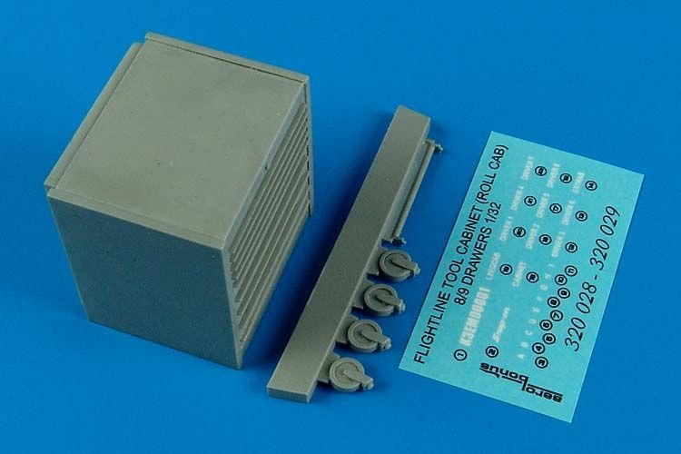 1:32 USAF Flightline toll cabinet (roll cab) 9 drawers