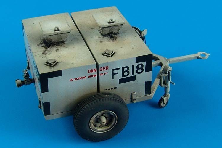 1:32 USAF 150 gallon fuel bowser
